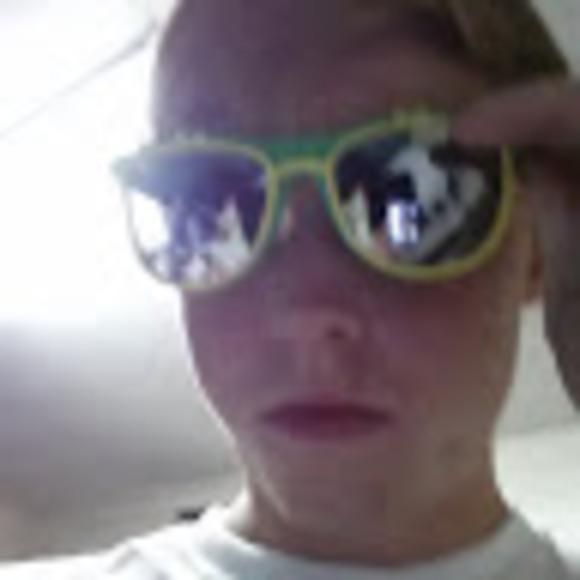 Meet your Posher, Connor - Picture 1 of 1